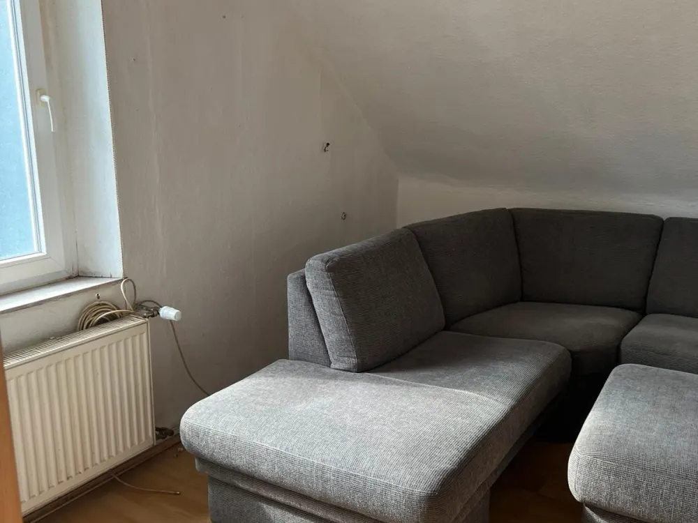 2-Zimmer-Dachgeschosswohnung in Solingen-Merscheid, 50 m²
