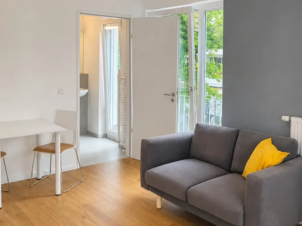 Möbliertes Apartment mit 2 Zimmern, Balkon und ALL-IN-Miete am Campus Babelsberg