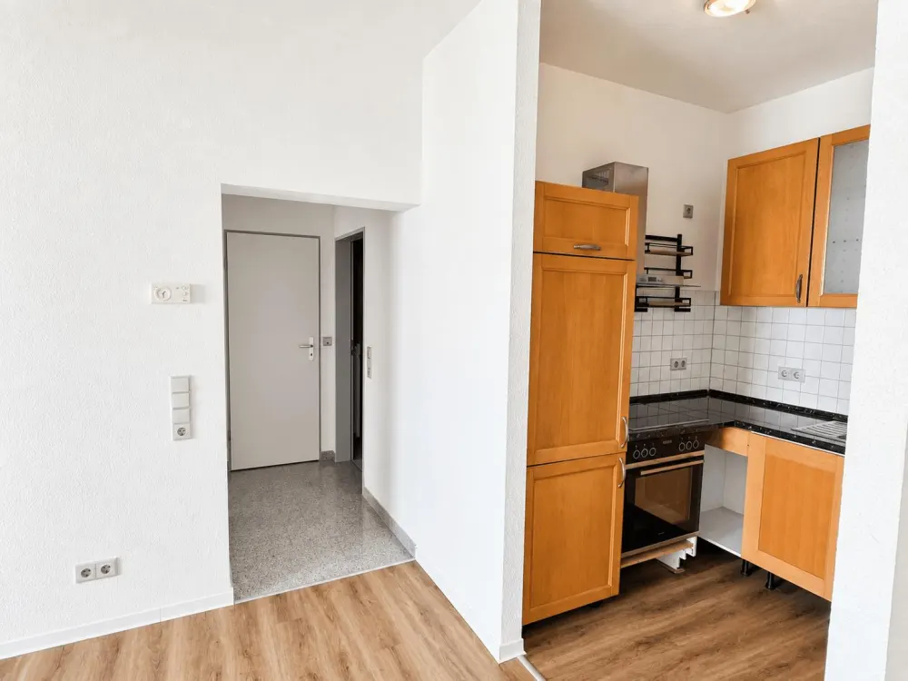 Schöne 2 Zimmer Wohnung in zentraler Lage von Alt-Saarbrücken