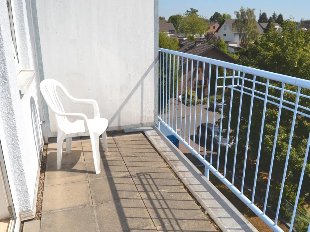 Dachgeschoss-Appartment mit Sonnenbalkon // Wohnung in Wesseling