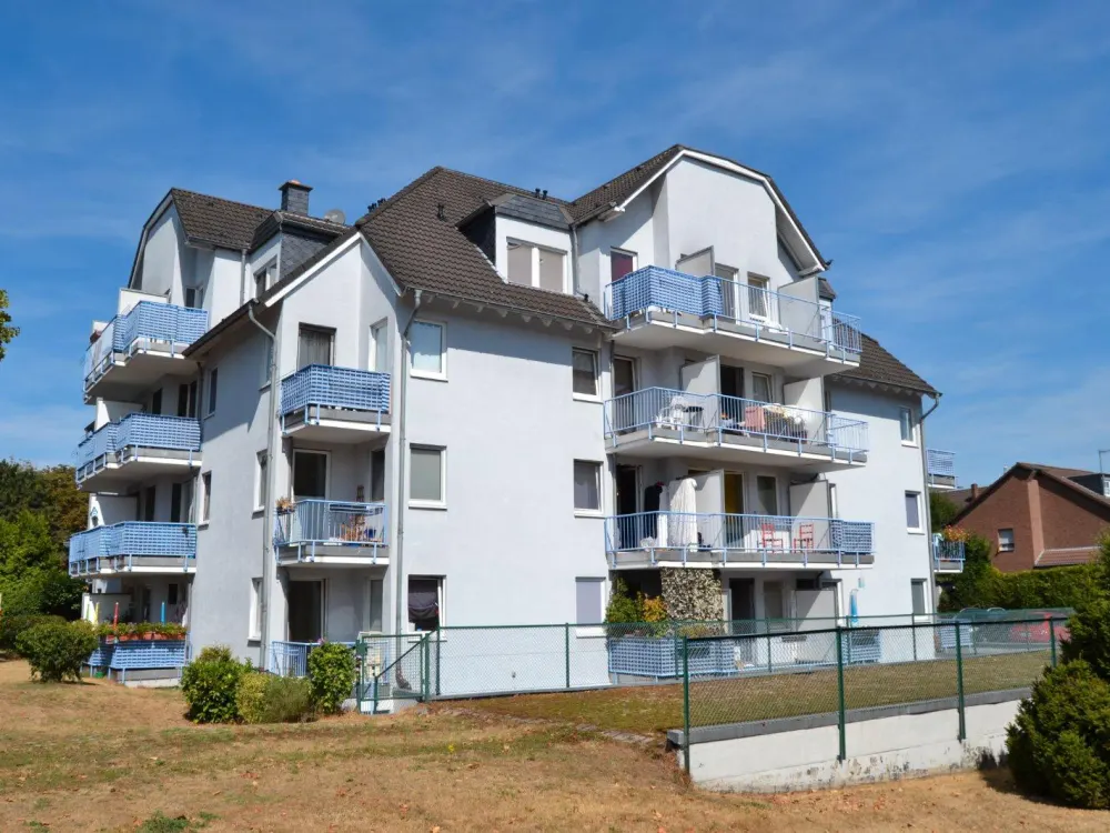 Dachgeschoss-Appartment mit Sonnenbalkon // Wohnung in Wesseling