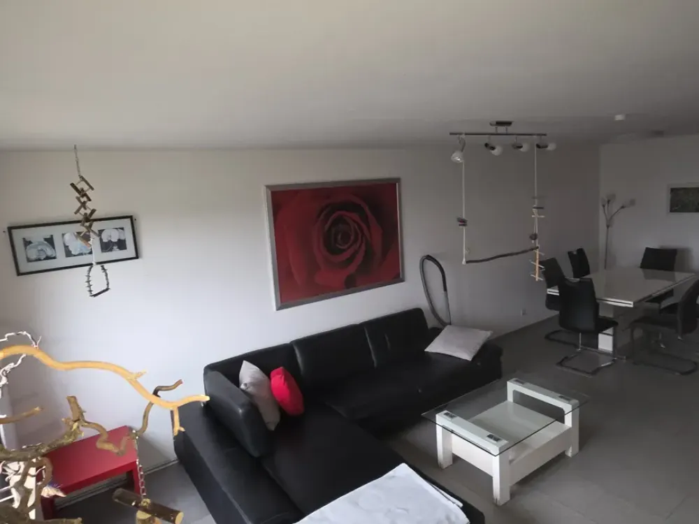 3-Zimmer-Wohnung in Sindelfingen: Nahe S-Bahn