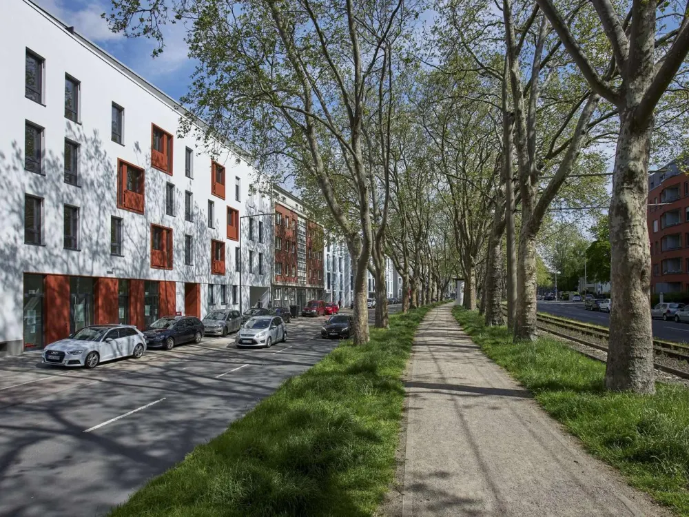 Exklusives 2-Zimmer Apartment mit Einbauküche in zentraler Lage in Köln-Ehrenfeld.