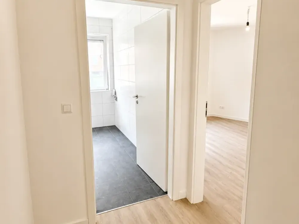 Erstbezug nach Kernsanierung- Helle 2-Zimmer Wohnung im EG