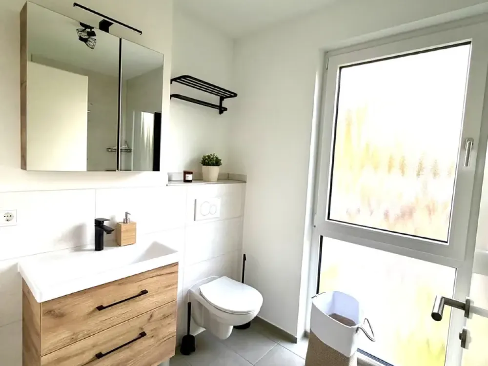 „Rundum-sorglos-Wohnen“ in Hamburg-Lurup: Exklusives Apartment mit All-Inclusive-Miete