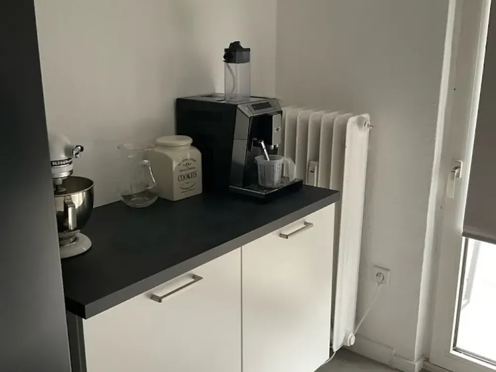 Schicke 3-Zimmer Dachgeschosswohnung mit Balkon in Hilden