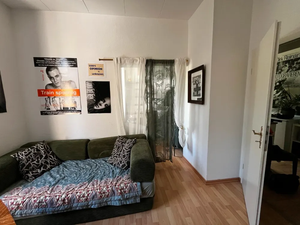 NACHMIETER GESUCHT Schöne Wohnung in Dresden Blasewitz