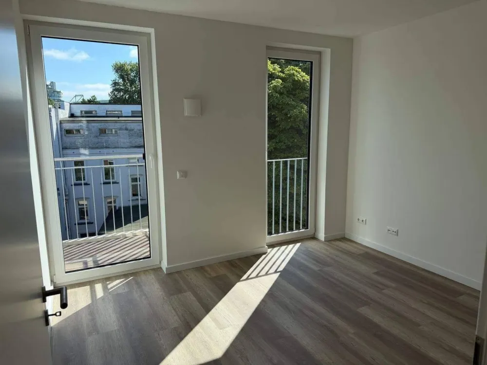 4-Zimmerwohnung mit zwei Balkonen - Erstbezug