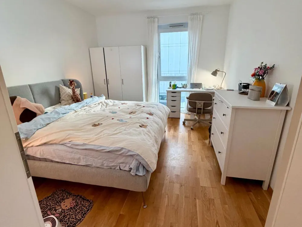 Moderne 2-Zimmer-Wohnung mit großem Balkon in Frankfurt-Nied