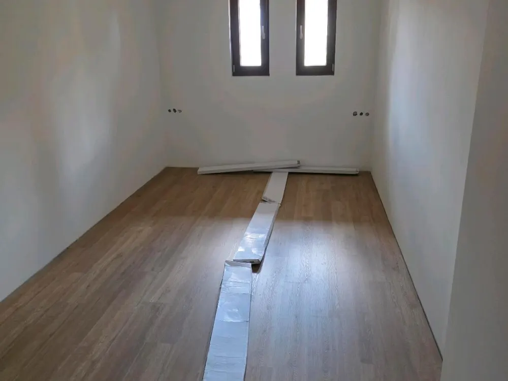3 Zimmerwohnung, Erstbezug in einem ehemaligen Ökonomiegebäude