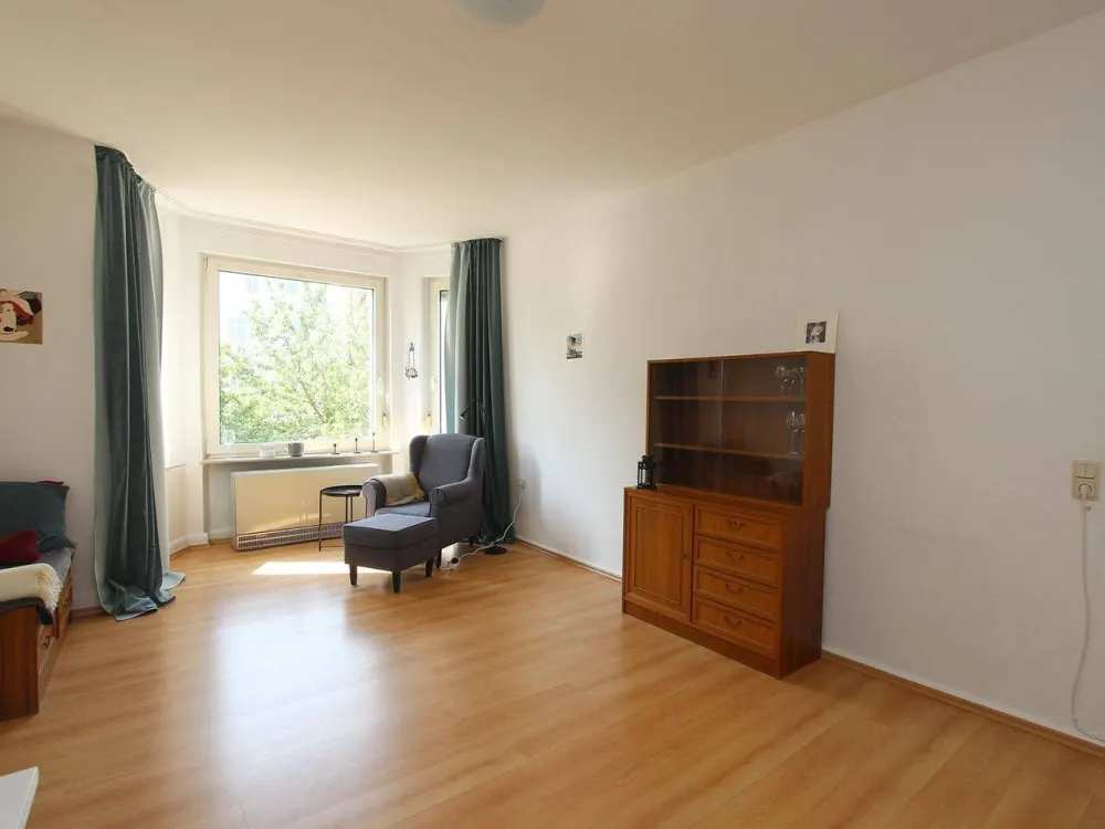 Bright 2-Room Apartment with Kitchen and Bathroom in Kassel-Wilhelmshöhe Seeking New Tenant