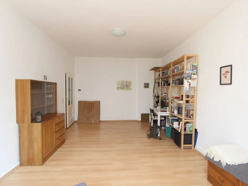 Bright 2-Room Apartment with Kitchen and Bathroom in Kassel-Wilhelmshöhe Seeking New Tenant