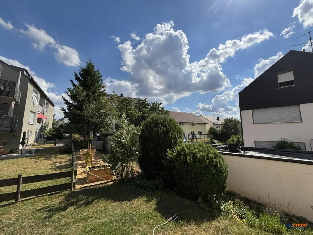 Wohnen in Ditzingen: Gepflegte 3,5-Zimmer-Wohnung in guter Lage