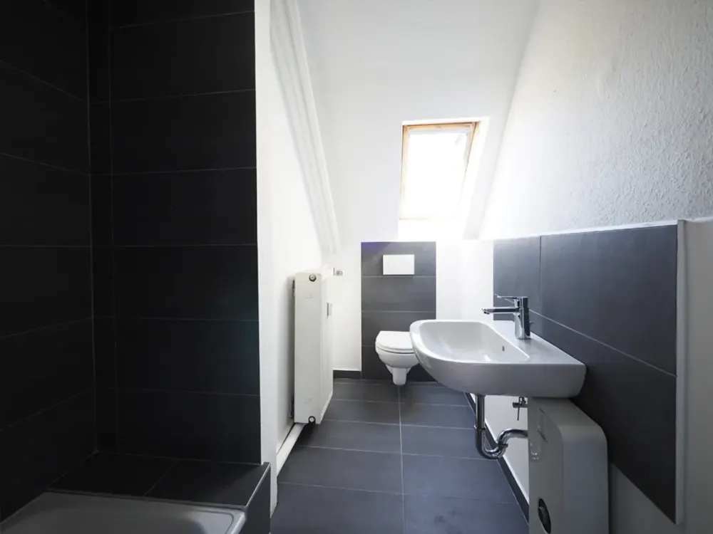 Helle Vier-Zimmer-Dachgeschosswohnung in St.Johann!