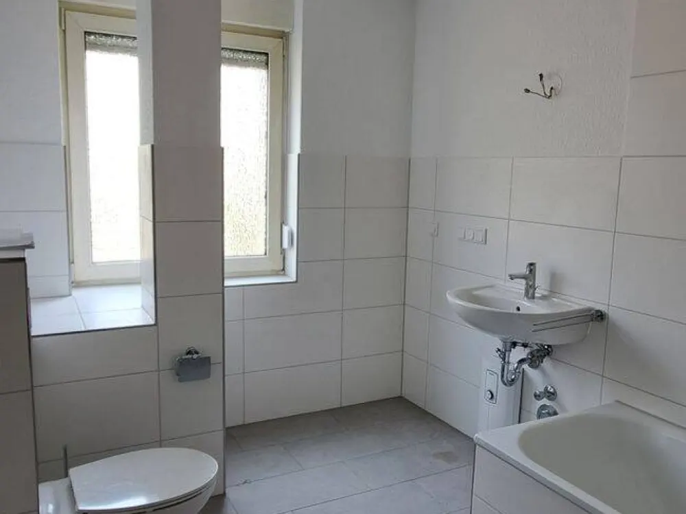 Sanierte 3-Zimmer-Wohnung im 1. Obergeschoss in 90443 Nürnberg