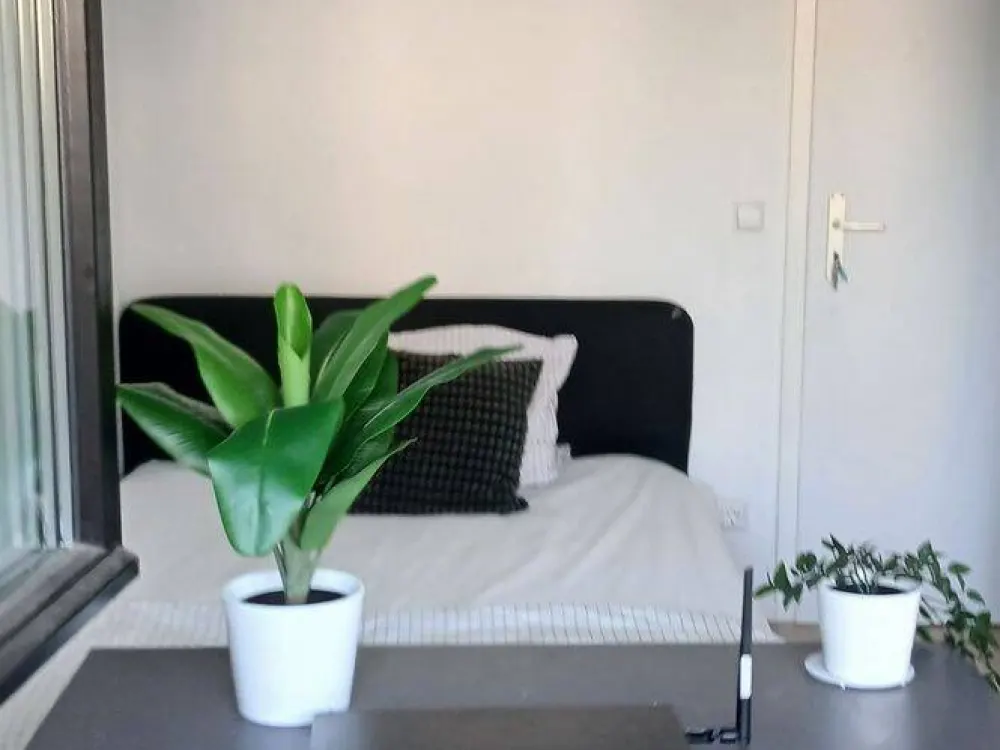 Room Available in Shared 6-Person Apartment, Frankfurt-Höchst