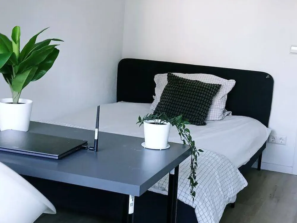Room Available in Shared 6-Person Apartment, Frankfurt-Höchst