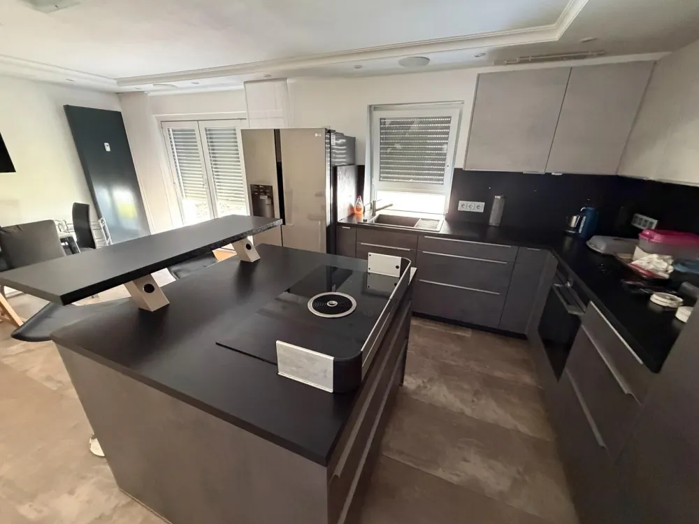 Moderne 5 Zimmer Wohnung