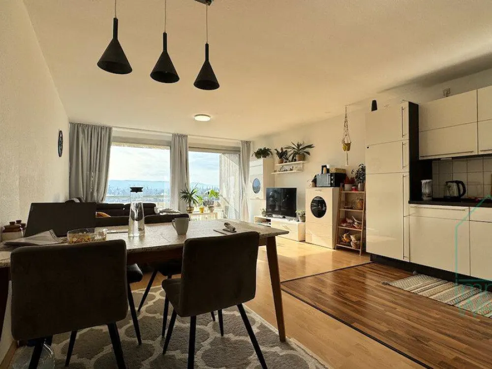 Tolle 3 Zimmer-Wohnung mit Weitblick und TG-Stellplatz in KA-Rüppurr