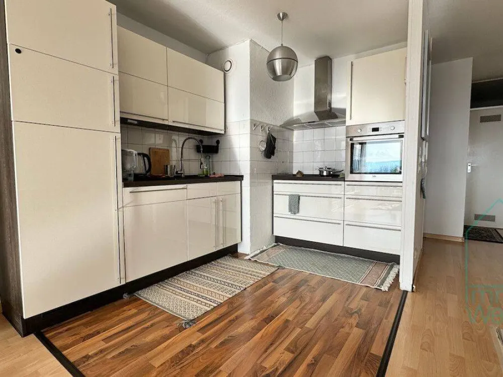 Tolle 3 Zimmer-Wohnung mit Weitblick und TG-Stellplatz in KA-Rüppurr