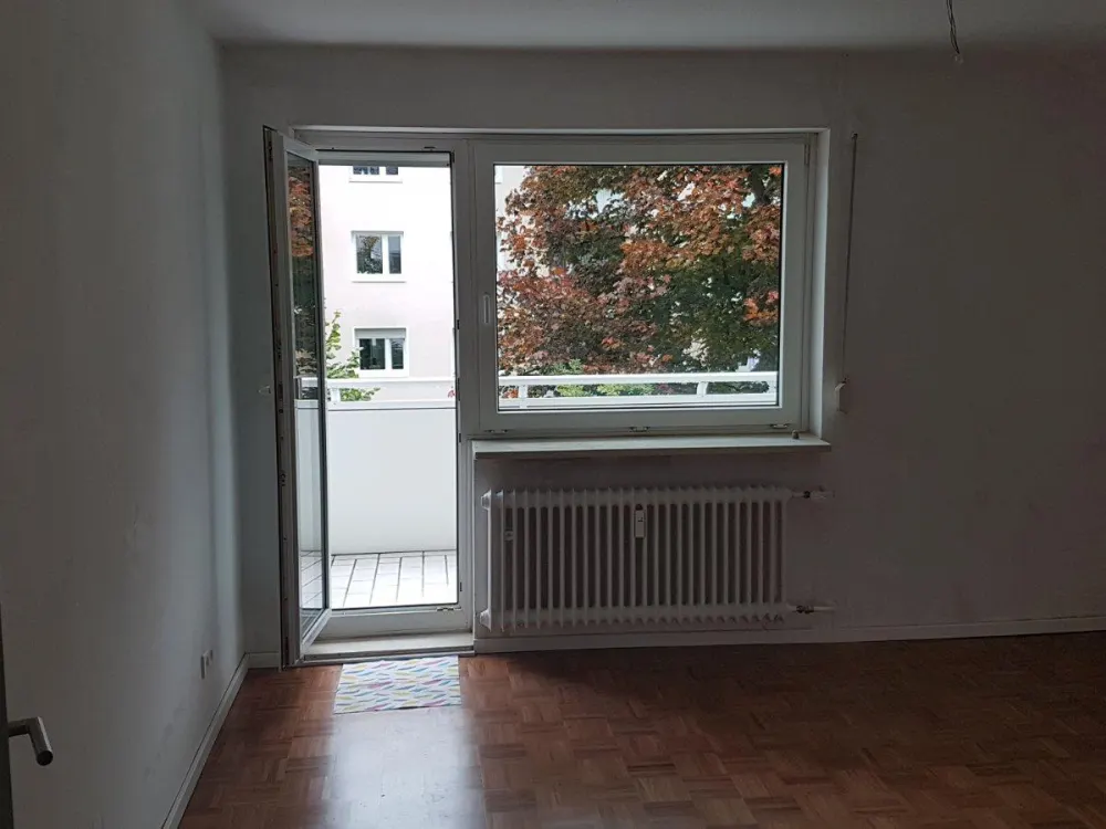 4-Zi.-Wohnung mit 2 Balkonen & Parkett in Frankfurt-Ginnheim