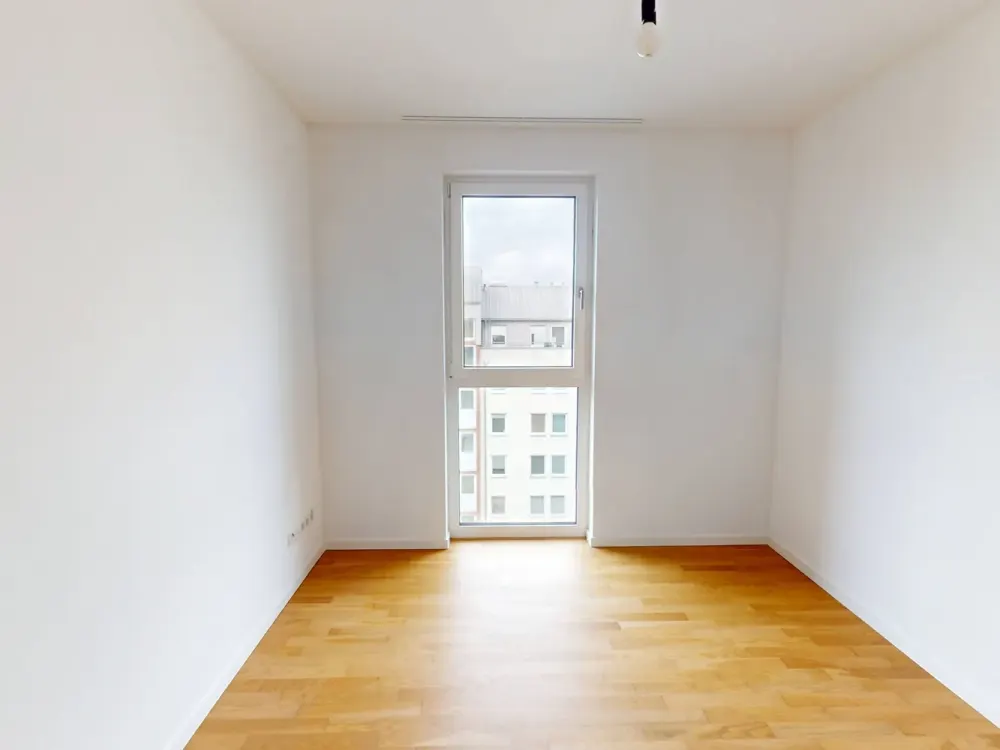 Moderne 4-Zimmer-Wohnung mit 2 BALKONEN, 2 BÄDERN und EBK im Neubauquartier 'Ferdinand's Garden'