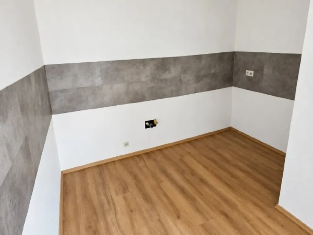 4-Room Apartment After Modernization Directly at Anger