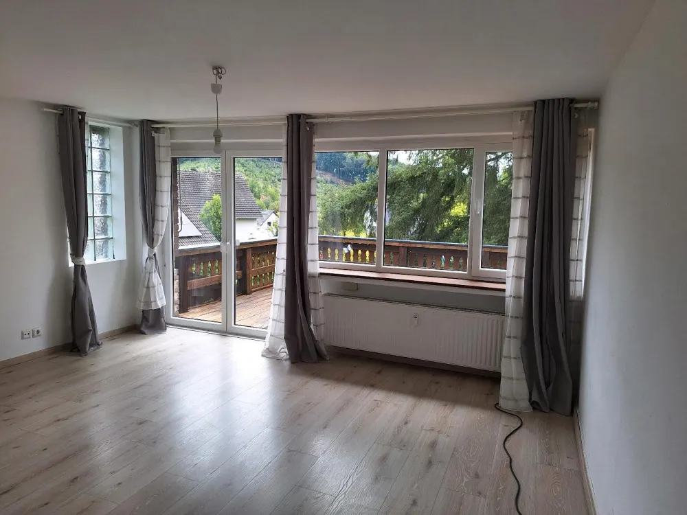 4-Zimmer Wohnung mit Dachterrasse in Kürten Dürscheid zu Vermiete