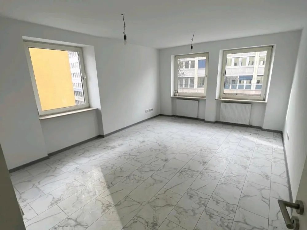 2 (3) Zimmer Wohnung