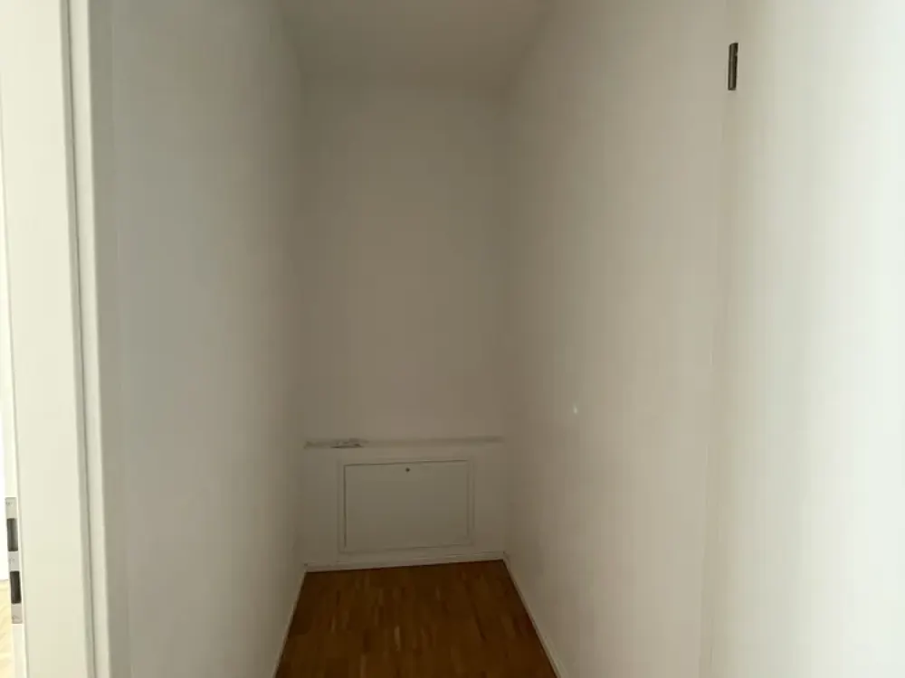 Viel Platz für zwei Zimmer in Tegel-Süd