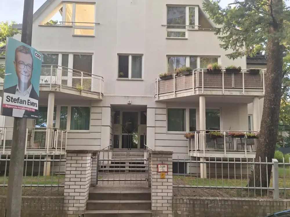 Maisonettewohnung in attraktiver Stadtvilla in Wendenschloss, in Wald-und Wassernähe
