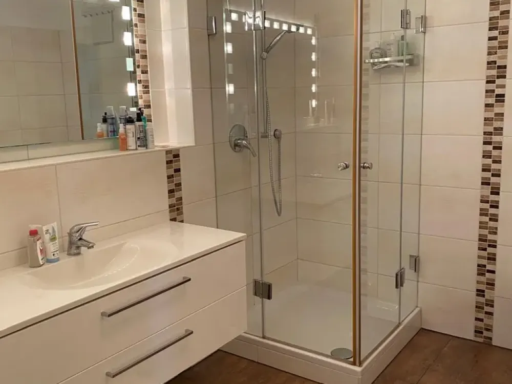Schöne, lichtdurchflutete 3-Zimmer Wohnung in ruhiger Lage mit Balkon