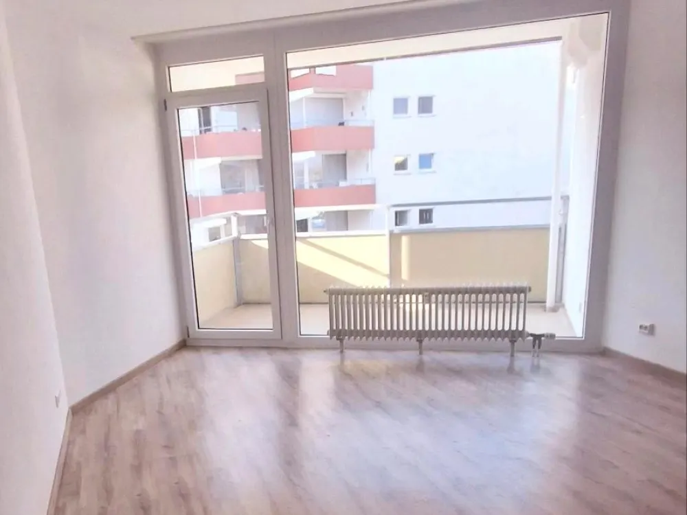 Moderne, neu sanierte 1-Zi-Whg mit Balkon in Uhldingen-Mühlh.