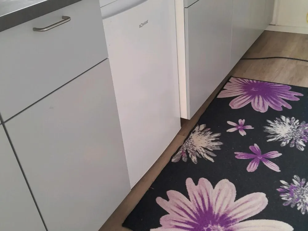 Zimmer frei ab heute! (2 Monate Zwischenmiete)