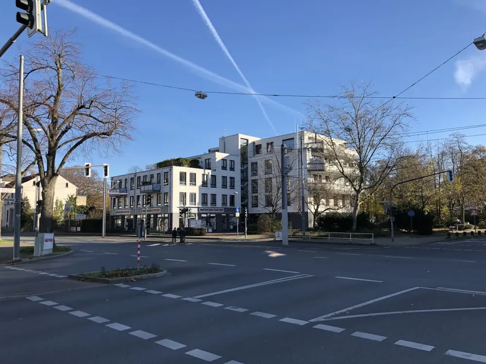 Neuwertige Barrierefreie 3 Zimmerwohnung im Herzen Ratingens mit Balkon