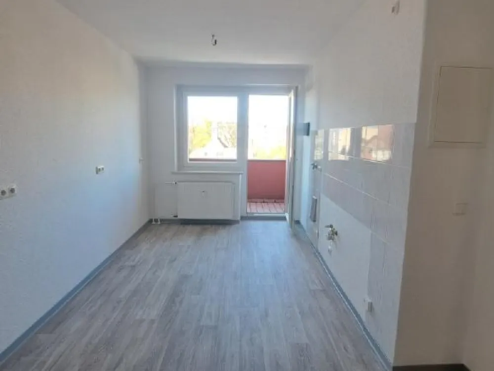 DD-Löbtau - bright 2-room apartment