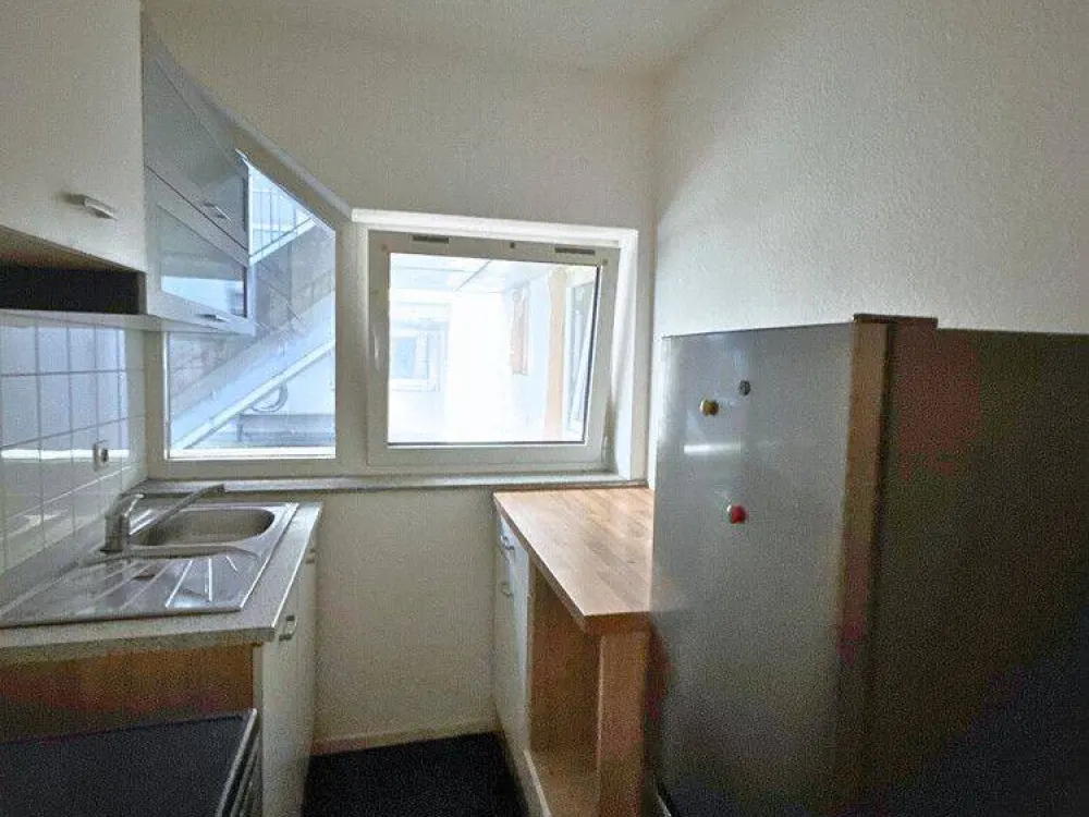Renovated 1-Room Apartment with Kitchenette, Parking Space + Basement Storage