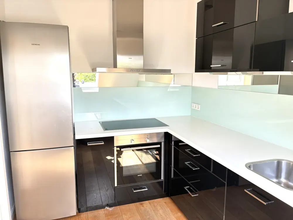 Dachterrassen-Maisonette mit 4 Zimmern und Ausblick in Frankfurt am Main