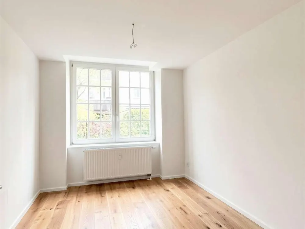 **In Renovierung!* Außen Gründerzeit - Innen Neubau!