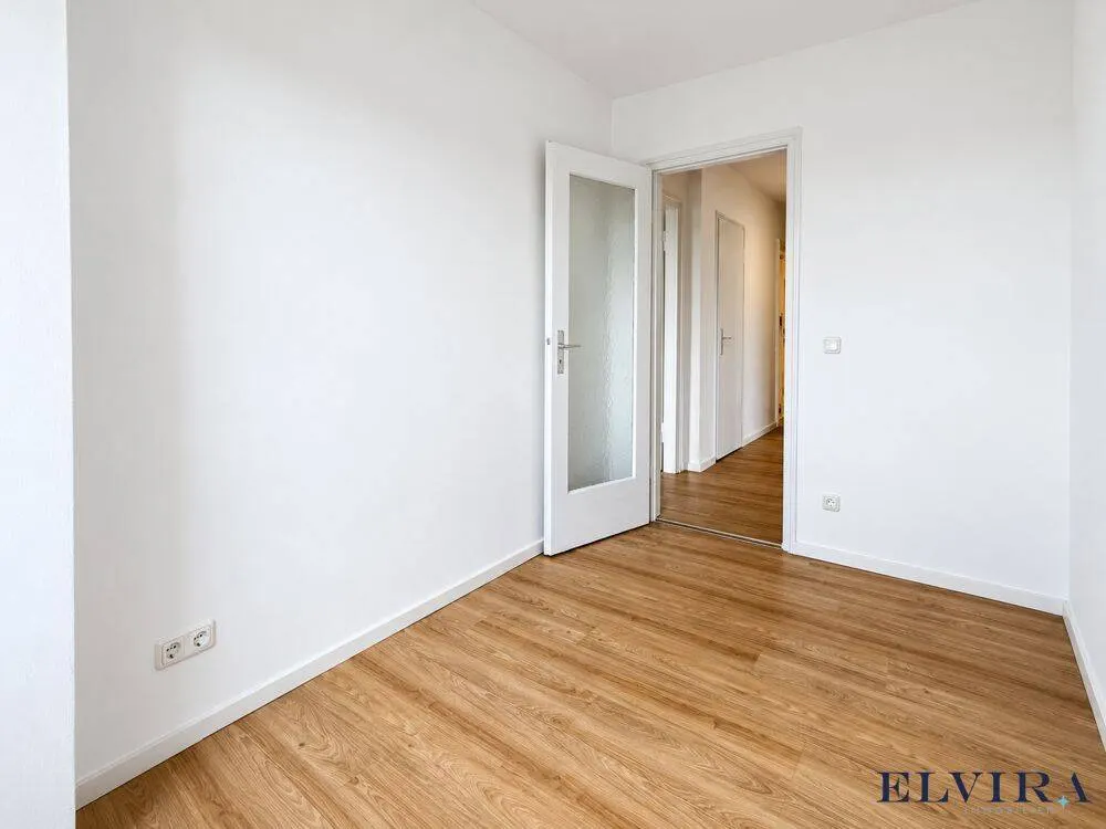 Elvira- Laim - Bright and Beautiful 2.5-Room Apartment with 2 Balconies