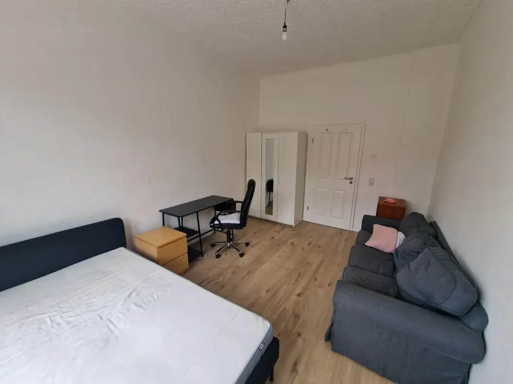 WG‑Zimmer · Frisch renovierte 3‑Zimmer‑Wohnung · Möbliert · Nur Einzelperson