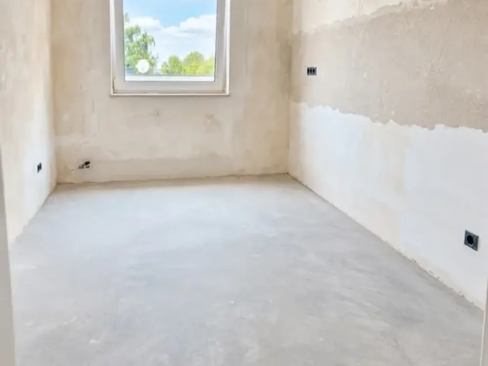 Quiet Living in Green Surroundings - Newly Renovated and Well Connected