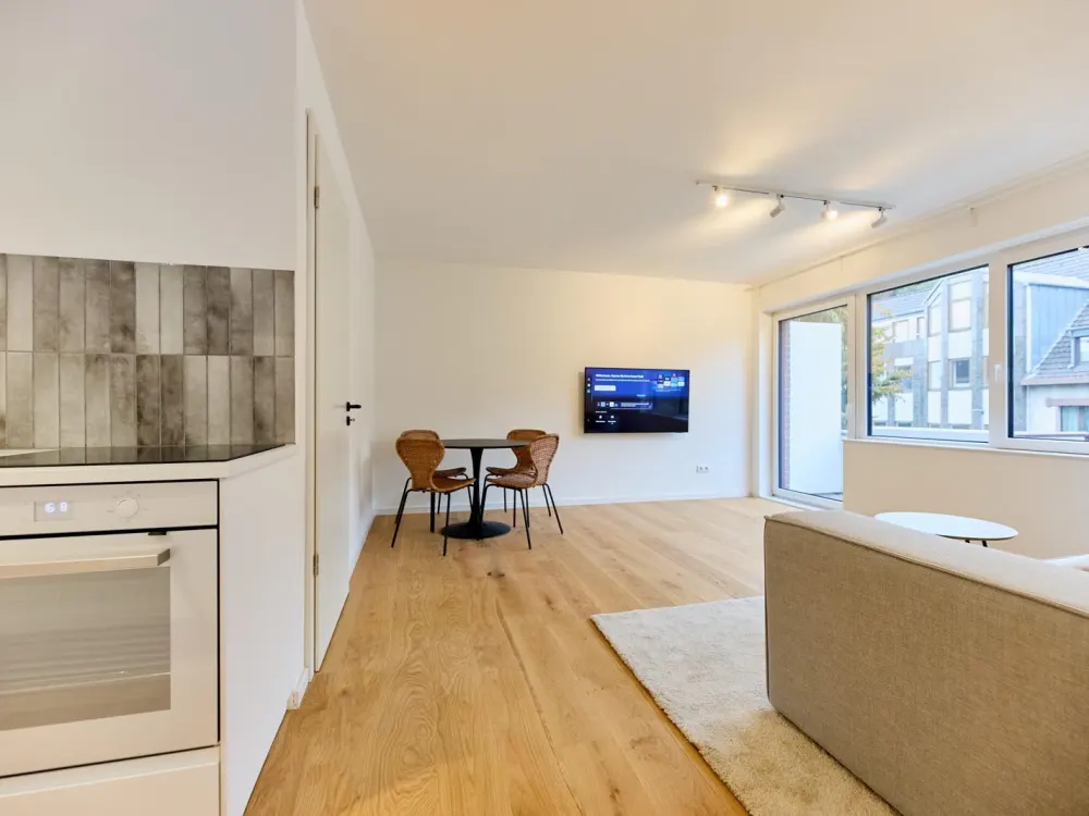 Sanierte und möblierte 2,5-Zimmer Wohnung