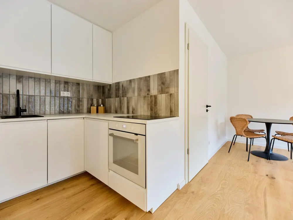 Sanierte und möblierte 2,5-Zimmer Wohnung