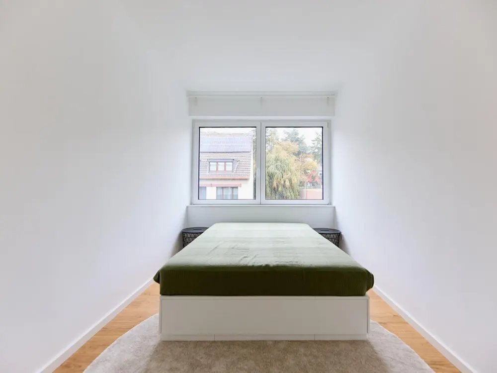 Sanierte und möblierte 2,5-Zimmer Wohnung