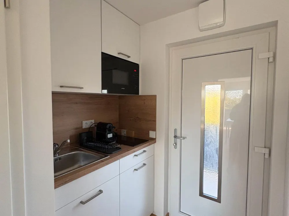 1-Zimmer-Apartment mit schönem Balkon nähe S-Bahn S2