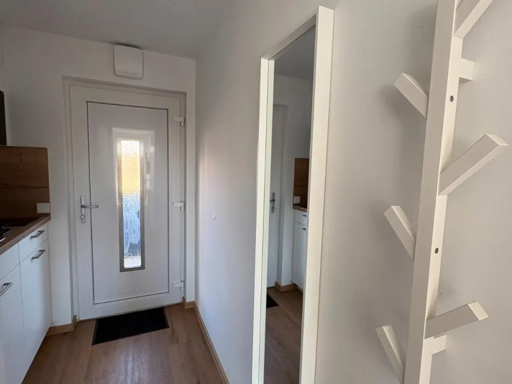 1-Zimmer-Apartment mit schönem Balkon nähe S-Bahn S2