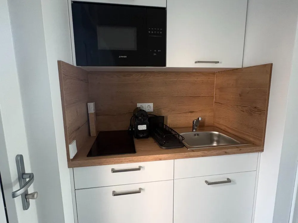 1-Zimmer-Apartment mit schönem Balkon nähe S-Bahn S2