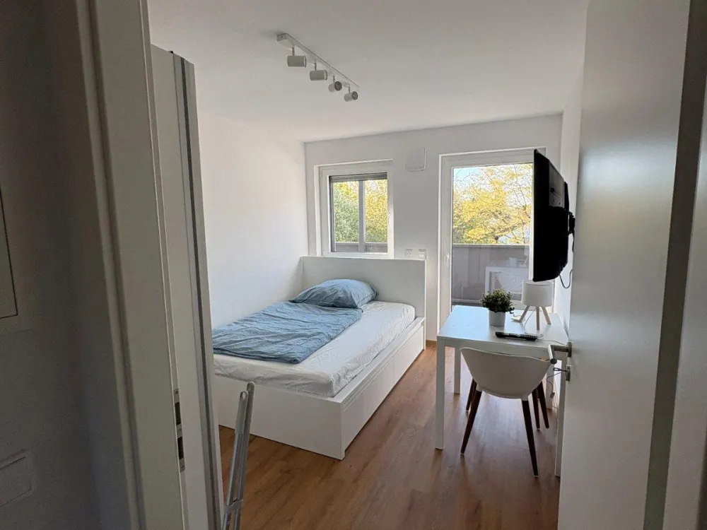 1-Zimmer-Apartment mit schönem Balkon nähe S-Bahn S2