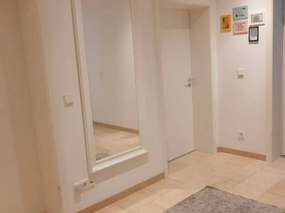 Hochwertige und großzügige 3 Zimmer Wohnung in Stuttgart Ost ab Dezember frei